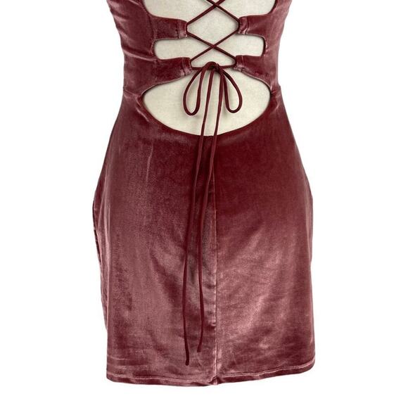Revolve NBD Lauren Bodycon Velvet Strappy Open Back Mini Dress in Dusty Rose M - Picture 9 of 14